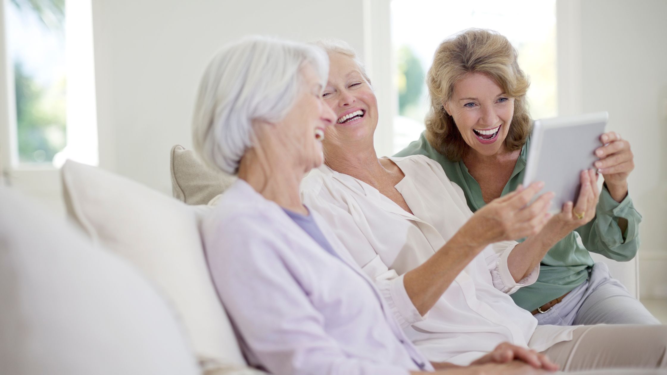 Jak dorobić do emerytury w domu